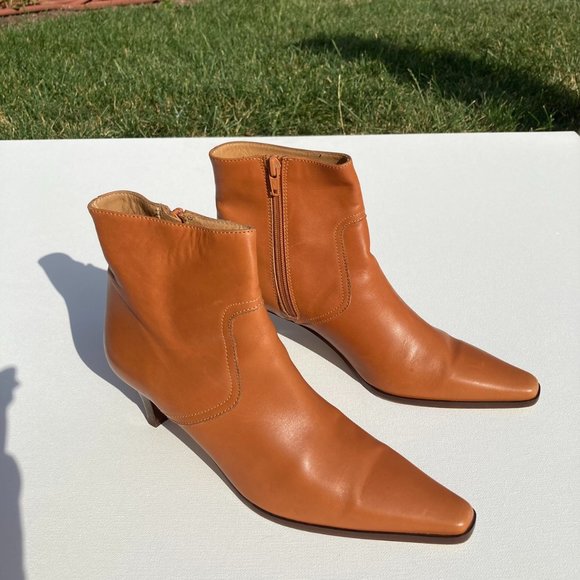 Coach Shoes - Brown Orange Leather Coach Shoes